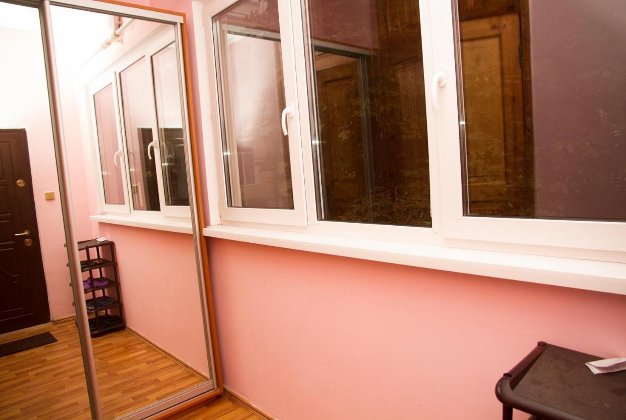 אודסה Apartment On Zhukovskogo מראה חיצוני תמונה